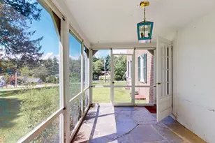 661 Bernardston Rd, Greenfield, MA 01301 - Photo 10