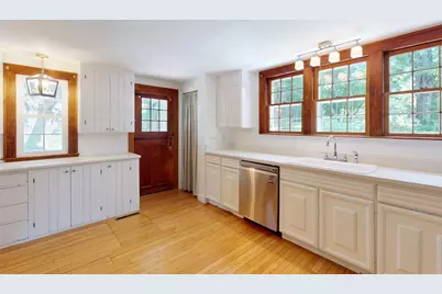 661 Bernardston Rd, Greenfield, MA 01301 - Photo 6