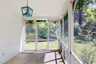 661 Bernardston Rd, Greenfield, MA 01301 - Photo 8