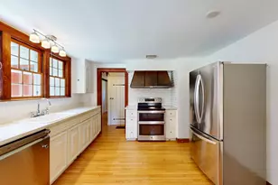 661 Bernardston Rd, Greenfield, MA 01301 - Photo 4