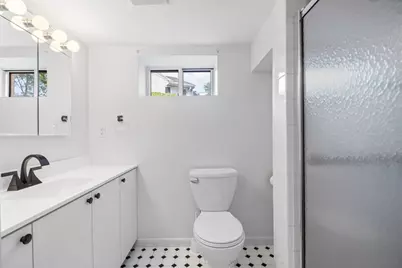 12 Third St, Saugus, MA 01906 - Photo 22
