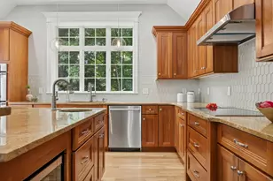 11 Dicarlo Rd, Hopkinton, MA 01748 - Photo 16