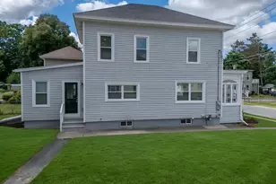 43 Laurel St, Clinton, MA 01510 - Photo 32