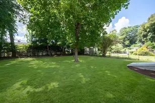 43 Laurel St, Clinton, MA 01510 - Photo 32
