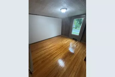 59 Washington St #1, Westfield, MA 01085 - Photo 2