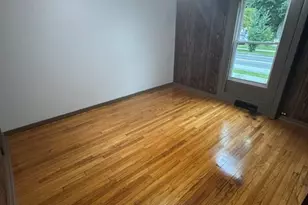 59 Washington St, Westfield, MA 01085 - Photo 2