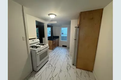 59 Washington St #1, Westfield, MA 01085 - Photo 8