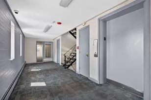 121 Tremont St, Boston, MA 02135 - Photo 28