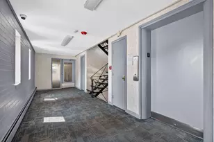 121 Tremont St, Boston, MA 02135 - Photo 28
