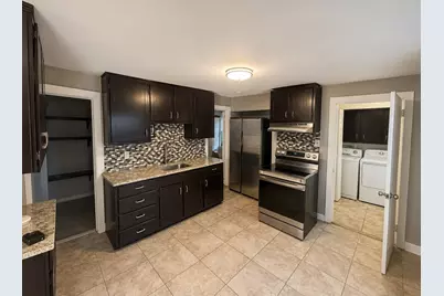 41 Edward St #1, Worcester, MA 01605 - Photo 6