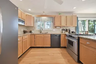 150 Lake Ridge Dr, Taunton, MA 02780 - Photo 10