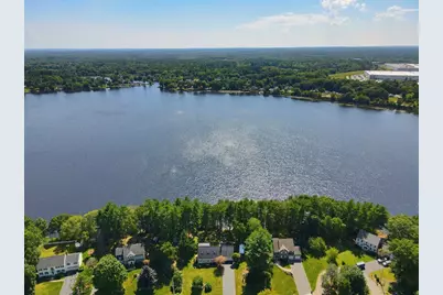 150 Lake Ridge Dr, Taunton, MA 02780 - Photo 2