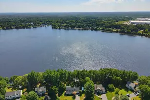 150 Lake Ridge Dr, Taunton, MA 02780 - Photo 2