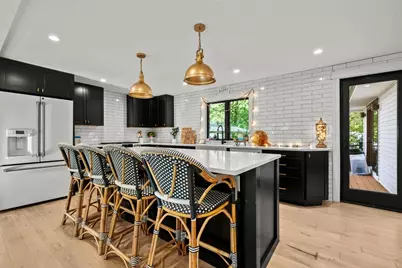53 Cranmore Rd, Braintree, MA 02184 - Photo 8
