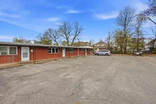 50 Stevens St, Springfield, MA 01104 - Photo 2