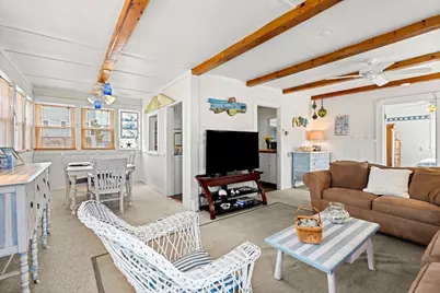 9 58th St, Newburyport, MA 01950 - Photo 6