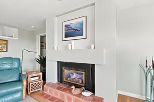42 N Shore Dr, Dartmouth, MA 02748 - Photo 10