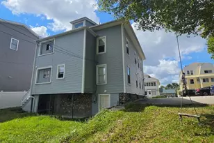 56 Plantation St, Worcester, MA 01604 - Photo 8