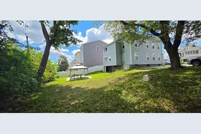 56 Plantation St, Worcester, MA 01604 - Photo 4