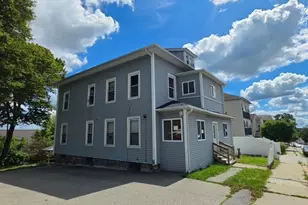 56 Plantation St, Worcester, MA 01604 - Photo 2