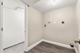 108 Westford, Chelmsford, MA 01824 - Photo 24
