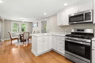 108 Westford, Chelmsford, MA 01824 - Photo 4