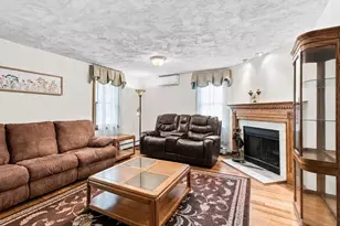 36 Pine St, Berkley, MA 02779 - Photo 24