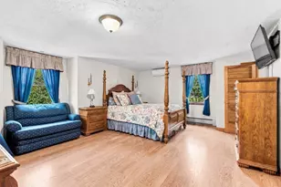 36 Pine St, Berkley, MA 02779 - Photo 32