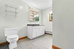 36 Pine St, Berkley, MA 02779 - Photo 28