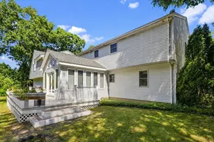 36 Pine St, Berkley, MA 02779 - Photo 6