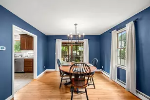 21 Chester St, Amesbury, MA 01913 - Photo 8