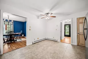 21 Chester St, Amesbury, MA 01913 - Photo 6