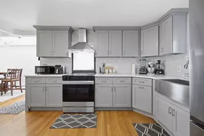 76 Woodcliff Rd, Quincy, MA 02169 - Photo 10
