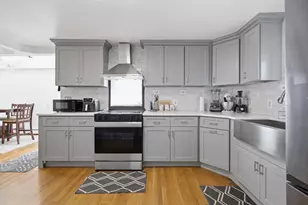 76 Woodcliff Rd, Quincy, MA 02169 - Photo 10