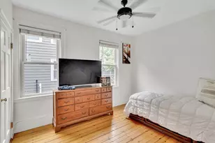124 Chestnut St, Brookline, MA 02445 - Photo 22