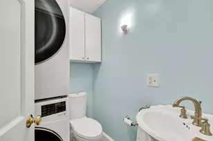 124 Chestnut St, Brookline, MA 02445 - Photo 14