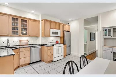 124 Chestnut St #1, Brookline, MA 02445 - Photo 1