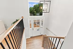 9 Pavia Pl, Framingham, MA 01702 - Photo 6
