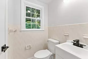 9 Pavia Pl, Framingham, MA 01702 - Photo 20