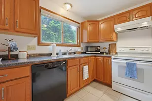 74 Highwood Dr, Franklin, MA 02038 - Photo 16