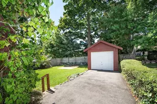 10 Elmlawn Rd, Braintree, MA 02184 - Photo 24