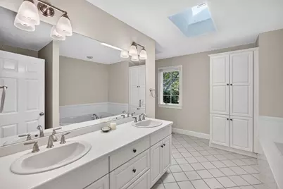 28 Longshank Cir, Falmouth, MA 02536 - Photo 10