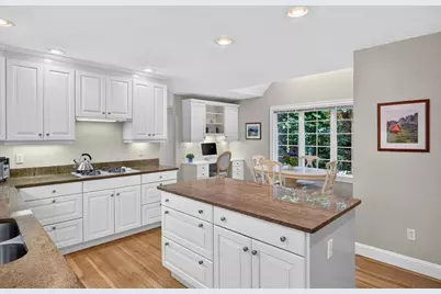 28 Longshank Cir, Falmouth, MA 02536 - Photo 4