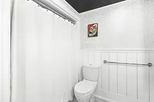 87 Great Woods Rd, Saugus, MA 01906 - Photo 28