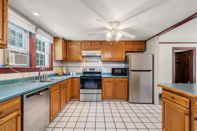 515 Lake Avenue, Worcester, MA 01604 - Photo 4