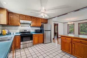 515 Lake Ave, Worcester, MA 01604 - Photo 4
