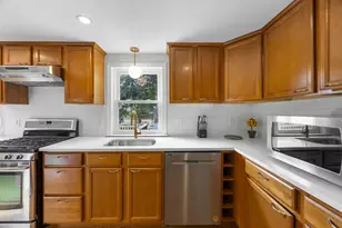 33 Lakefield Rd, Yarmouth, MA 02664 - Photo 8