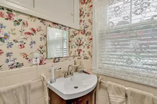 10 Vernon St, Maynard, MA 01754 - Photo 10