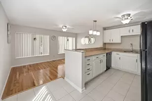 84 Perkins Ct, Haverhill, MA 01832 - Photo 8