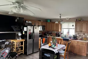 16 Kaveney St, Chicopee, MA 01020 - Photo 22